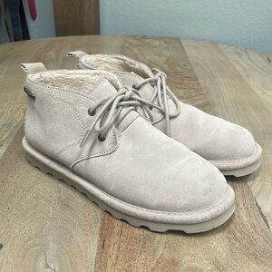 Skye Genuine Shearling Lined Suede Chukka Boot (Women) Size 7